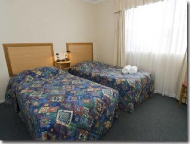 Villa Nova Motel Toowoomba Eksteriør billede